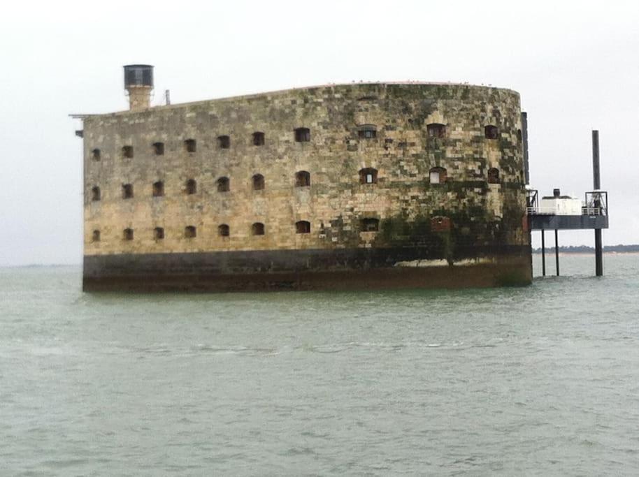 Maison La Rochelle Quatres Chambres Bord De Mer Екстер'єр фото